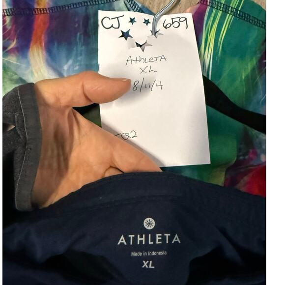 Athleta Athletic Short Women's XL Tropea Ready Set Watercolor - Picture 3 of 6